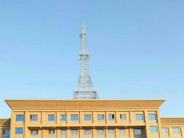 通讯塔 